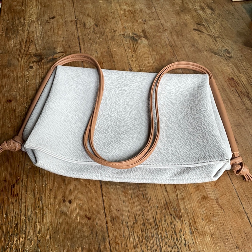 Caracol Laptop/Tablet Purse